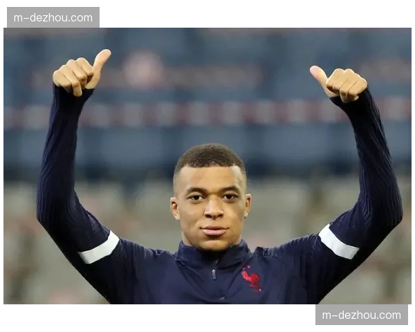 英博新援斯坦丘阿奇姆彭组攻击线 面对旧主马莱莱破门得分